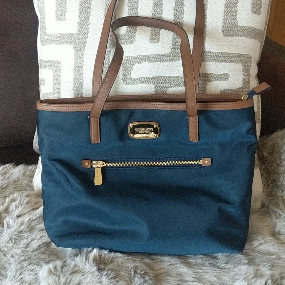 Michael Kors Tote